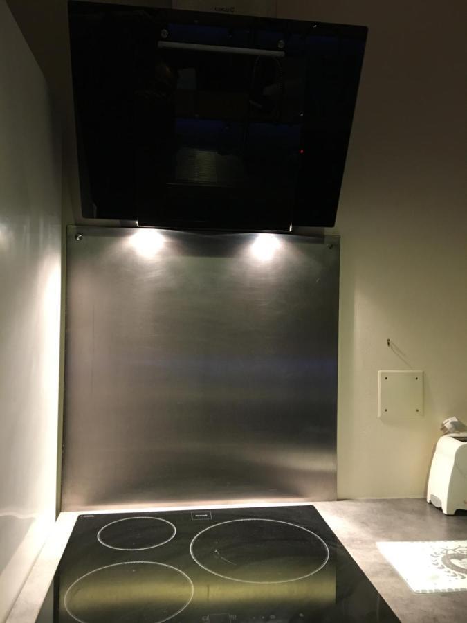 La Decouverte, Jacuzzi, Sauna, Et Terrasse Avec Vue Sur Lac A La Campagne Entre Toulouse Et Auch Catonvielle Exterior foto