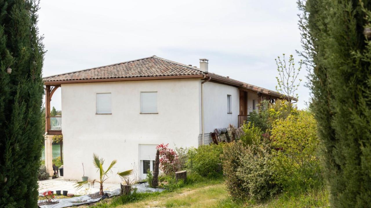 La Decouverte, Jacuzzi, Sauna, Et Terrasse Avec Vue Sur Lac A La Campagne Entre Toulouse Et Auch Catonvielle Exterior foto